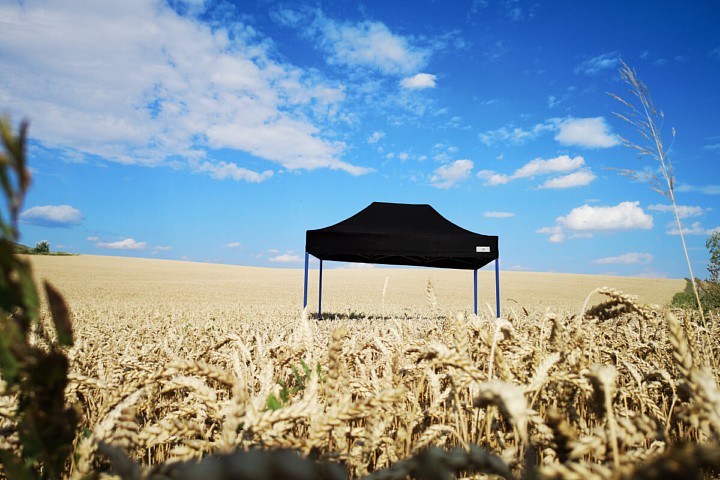 3m * 3m Cort de nunta promoțional